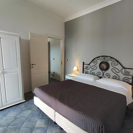 La Rosa Sul Mare Apart otel Siraküza Dış mekan fotoğraf